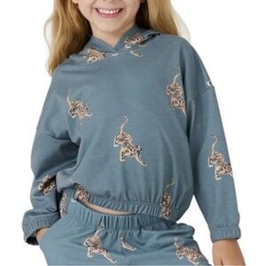 Onzie Kids yoga hooded tiger pullover 6/7